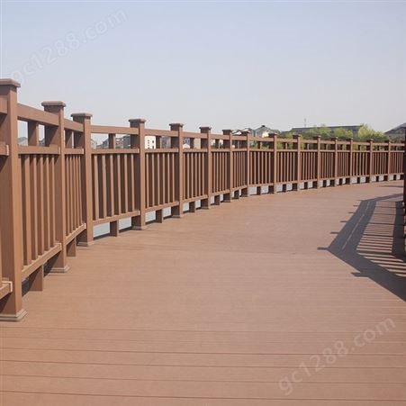QA8885698塑木围栏户外庭院景区生态木护栏木塑地板公园湖边木栏杆